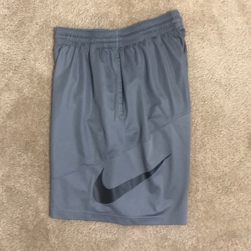 Men’s 9” Basketball Shorts